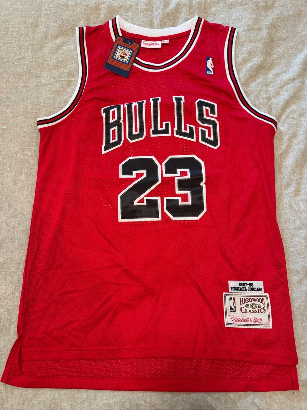 Mitchell & Ness Hardwood Classics Michael Jordan Chicago Bulls 1997-98 Jersey